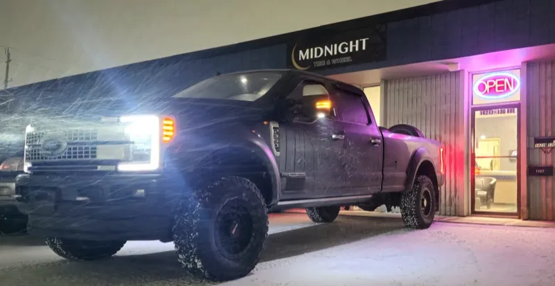 2018 Ford F-350 build by Midnight Tire & Wheel